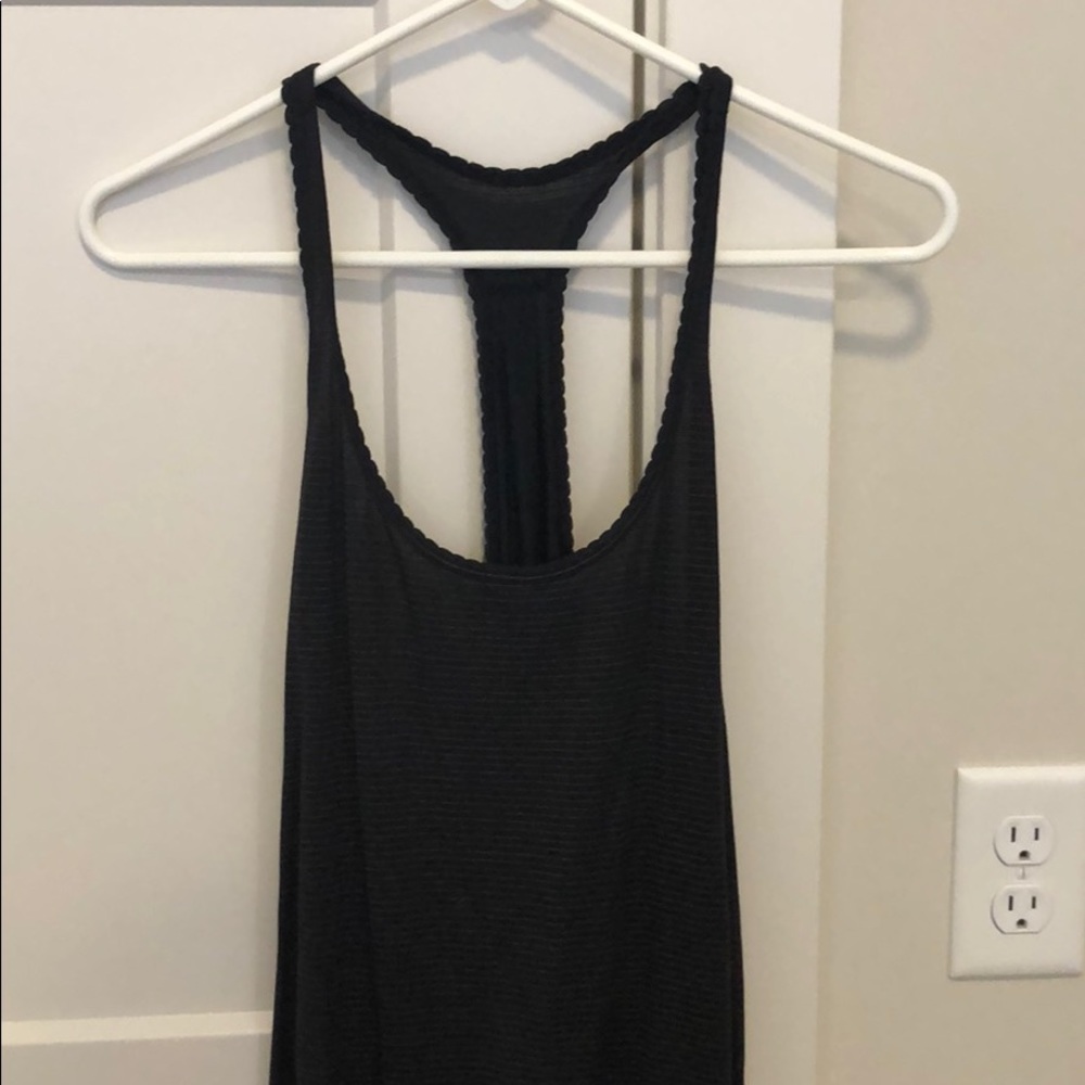 Lululemon tank top